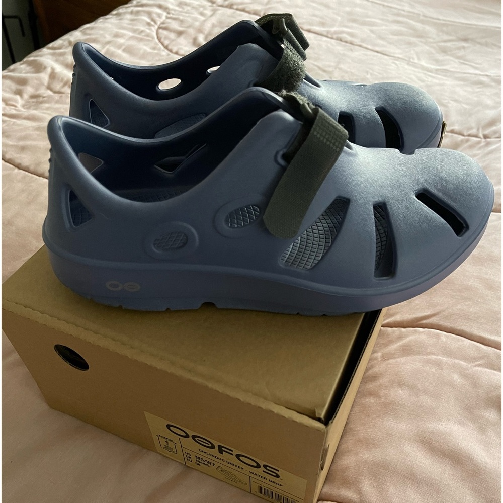 OOFOS oocandoo unisex M5/W7